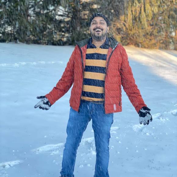 Profile Picture of Sandy Bob (@sandy_bob) on Poshmark