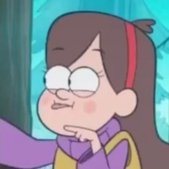 Profile Picture of Isabel Gomez (@gomezie) on Poshmark