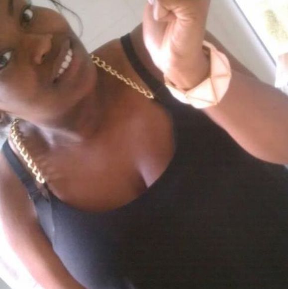 Profile Picture of Lavail Jacocks (@luv_lav) on Poshmark