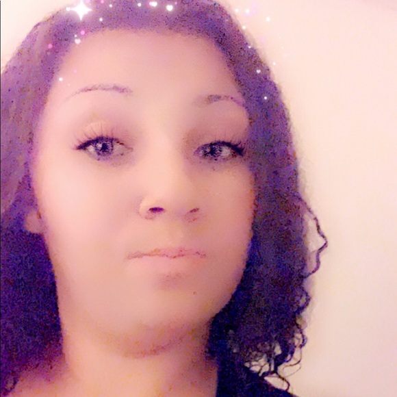 Profile Picture of Michaela Chappell (@kaylaboo58) on Poshmark