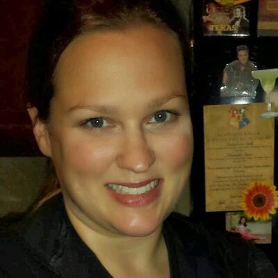 Profile Picture of Sarah Hlavac (@sarahshayhlavac) on Twitter