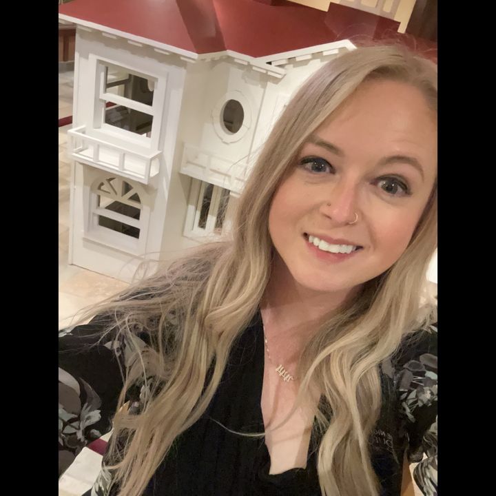 Profile Picture of Kristin Sinclair (@@ksinclair04) on Tiktok