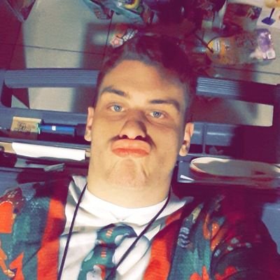 Profile Picture of Conner Simpson (@connerboz32) on Twitter