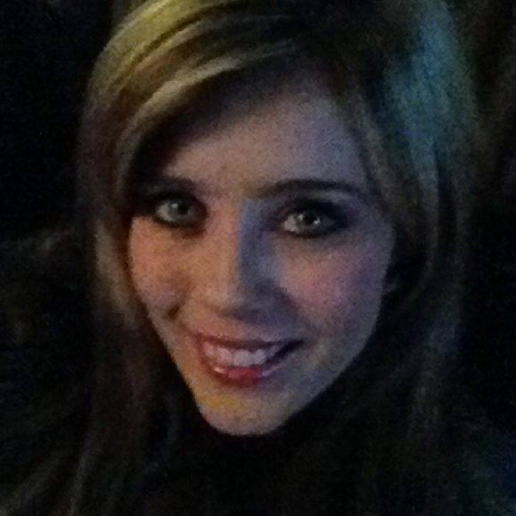 Profile Picture of Deanna Cliett (@deannacliett) on Poshmark