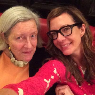 Profile Picture of Allison Janney (@AllisonBJanney) on Twitter