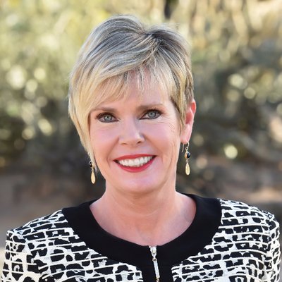 Profile Picture of Lisa Murray, RE/MAX Excalibur (@LisaMurrayAZ) on Twitter