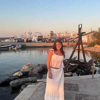 Profile Picture of ELEANOR BERKNESS (@eleanorberkness) on Instagram