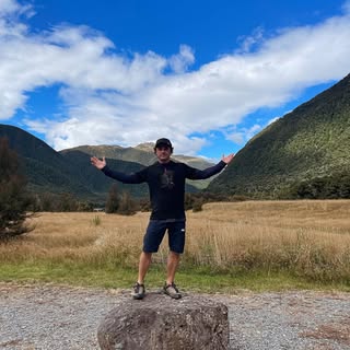 Profile Picture of Jesse Sage (@jessewsage) on Instagram