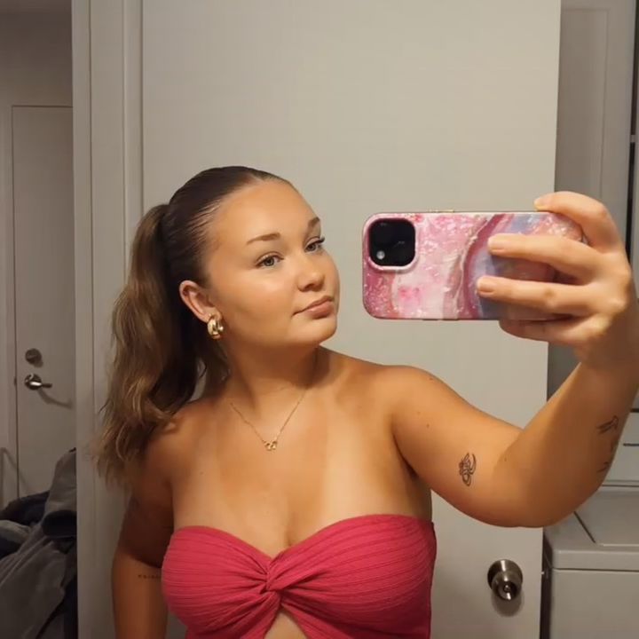 Profile Picture of audrey (@audreycarrier7) on Tiktok