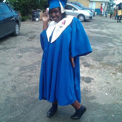 Profile Picture of Alexia Grant (@AlexiaGrant5) on Twitter