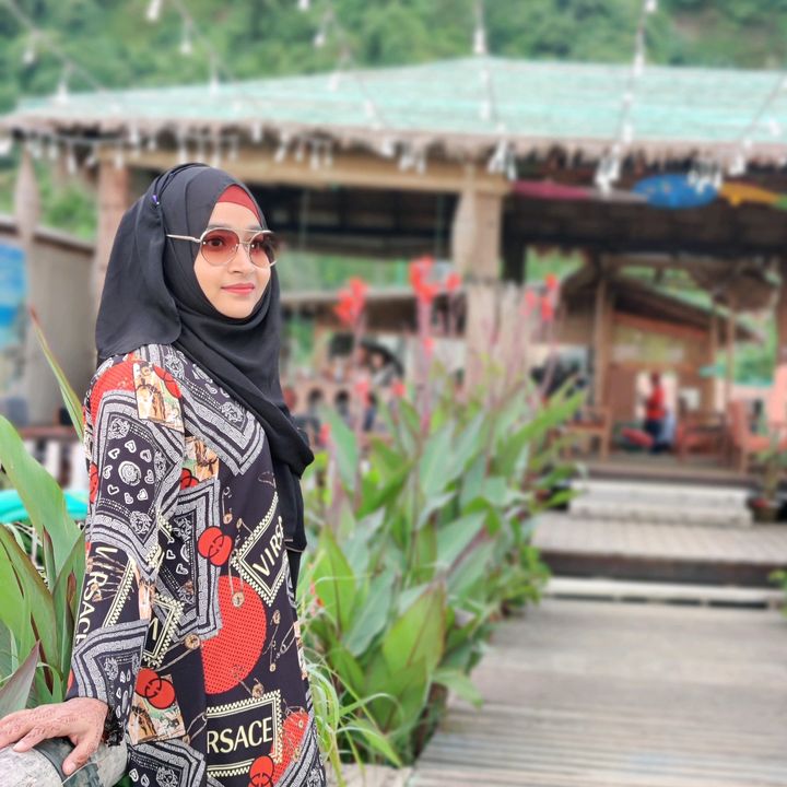 Profile Picture of Rayma (@nourinraima) on Tiktok