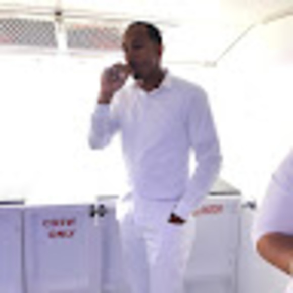 Profile Picture of Derrick Yates (@yatesandrew12) on Poshmark