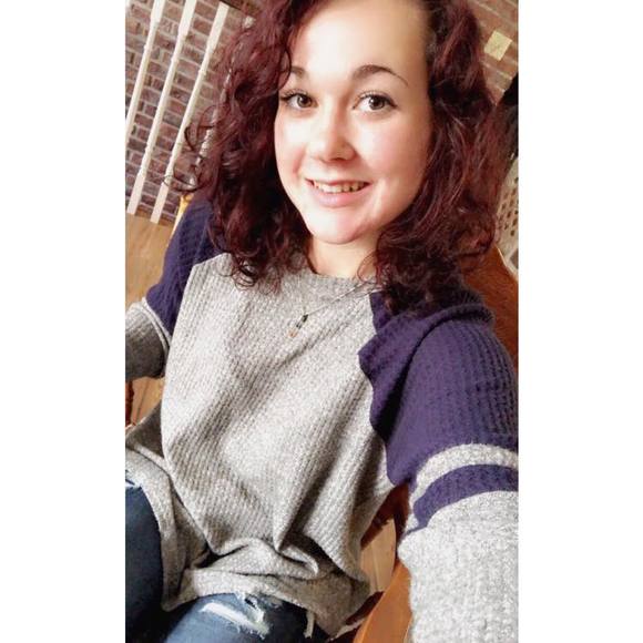 Profile Picture of Megan Tordiff (@megantordiff) on Poshmark