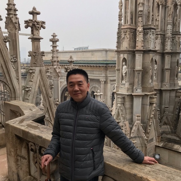 Profile Picture of Ken Nguyen (@kennguyen2015) on Poshmark