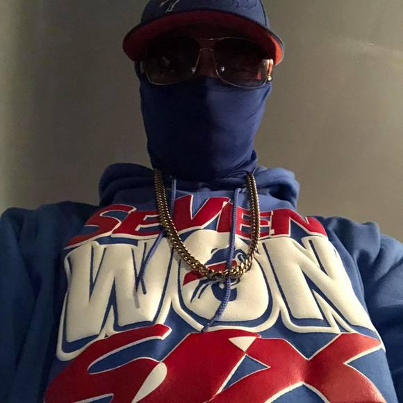 Profile Picture of Jason Prophet (@jdprophet77) on Poshmark