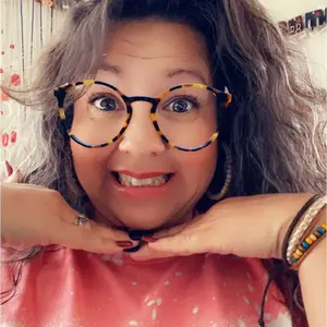 Profile Picture of Maggie 💞 (@maggiecrozier) on Tiktok