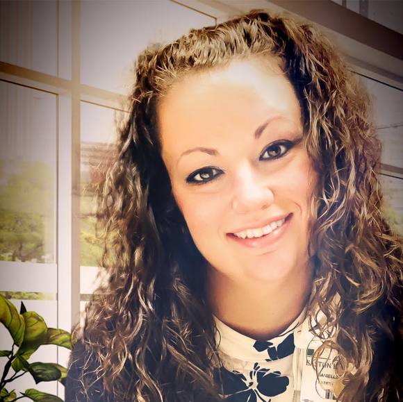 Profile Picture of Danielle Rehrig-seip (@dmarie10) on Poshmark