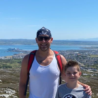 Profile Picture of Anglesey Claret (@JohnMFielding) on Twitter