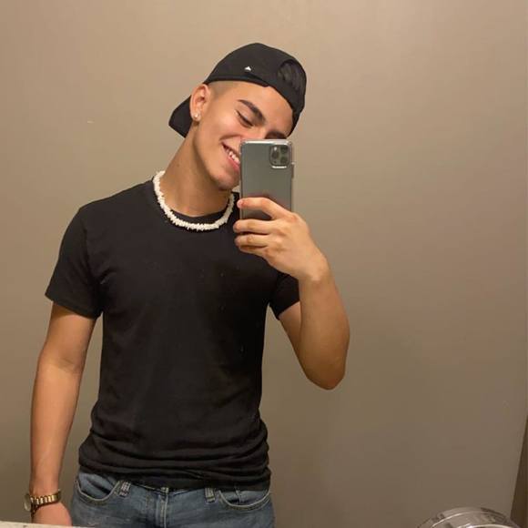 Profile Picture of Bryan Cortez (@enfermote10) on Poshmark