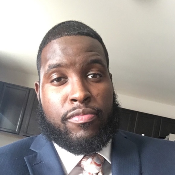 Profile Picture of Nicholas Austin (@futurepastor) on Poshmark