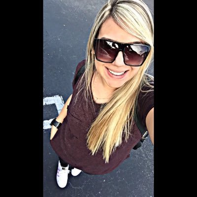 Profile Picture of Maria Carlota (@mariacarlotaMD) on Twitter