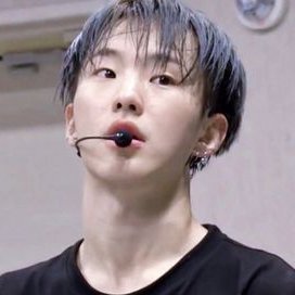 Profile Picture of Shyu; (@Iilacwons) on Twitter