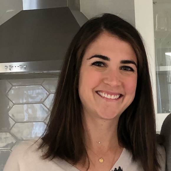 Profile Picture of Alexa Stecker (@alexastecker) on Poshmark