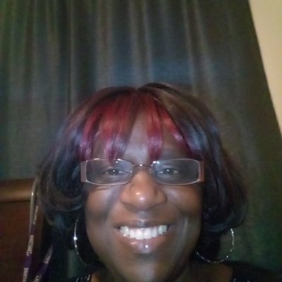 Profile Picture of Lisa Belle Scott (@LisaBelleScott1) on Twitter