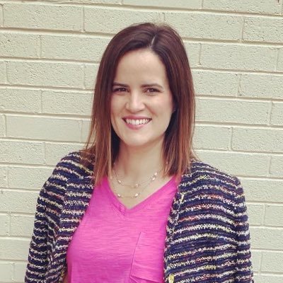 Profile Picture of Kelly Hotka (@fashionbykelly) on Twitter