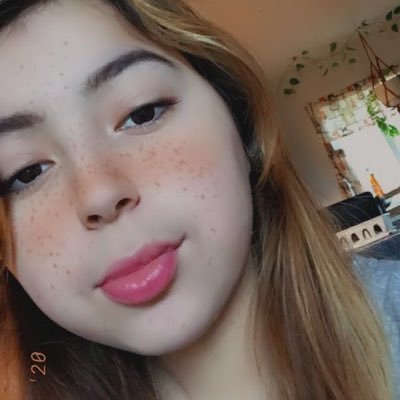 Profile Picture of Demetra Roberts (@Demetra34918927) on Twitter