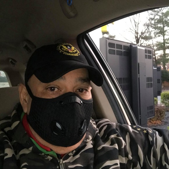 Profile Picture of Melvyn Arias padilla (@melvinarias0112) on Poshmark