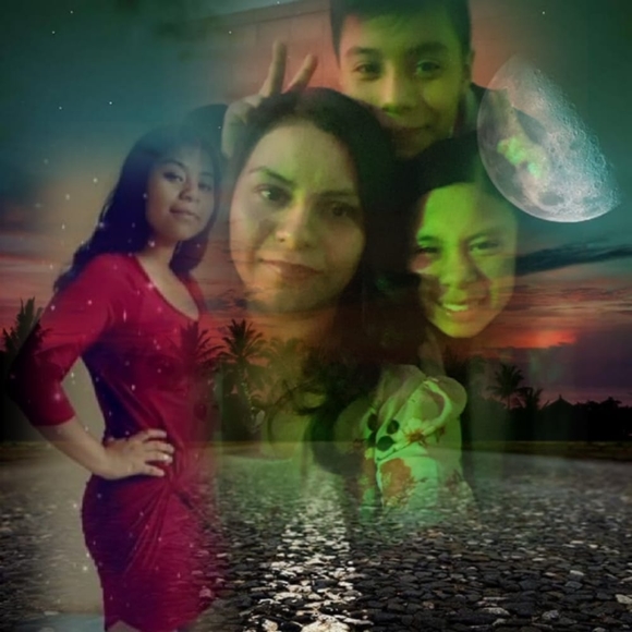 Profile Picture of Chris Damian (@juareztauro747) on Poshmark