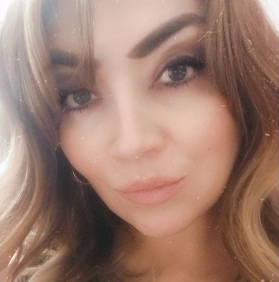 Profile Picture of Octavia Eichacker (@celizan05) on Poshmark