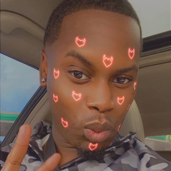 Profile Photo of Corey Allison (@coreyallison999) on Poshmark