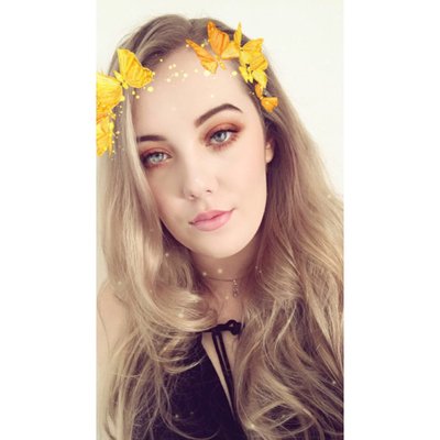 Profile Picture of Meghan Baxter (@meghanbaxtermua) on Twitter