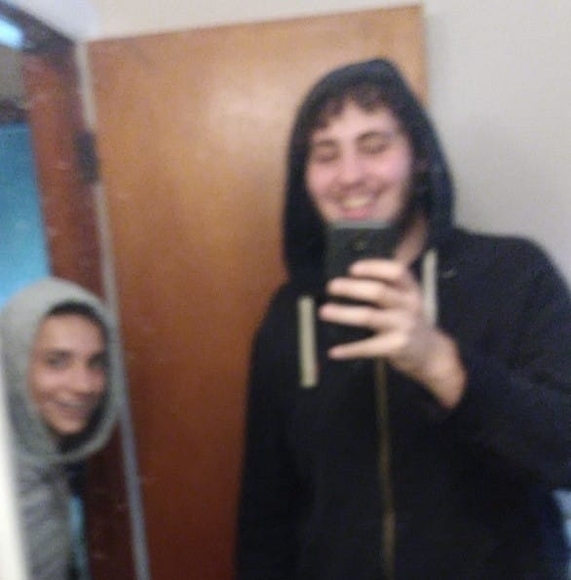 Profile Picture of Vincent Marrone (@vincent718) on Poshmark