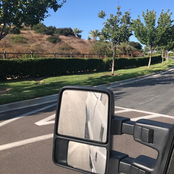 Profile Picture of Eliud Rodriguez (@drywaller) on Poshmark