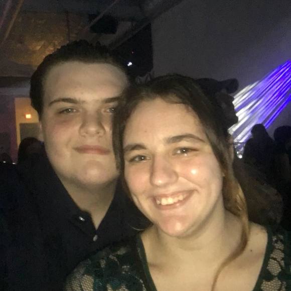 Profile Picture of Brendan Ginsel (@brginsel) on Poshmark