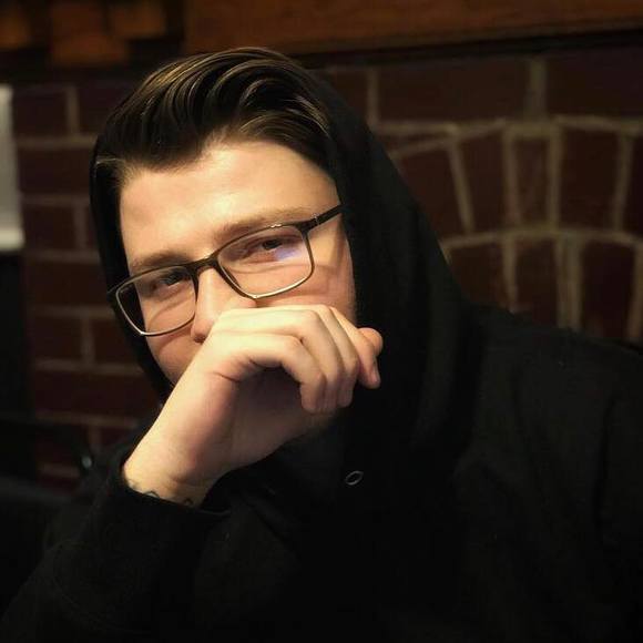 Profile Picture of Steven Stanley (@stevenstanley18) on Poshmark