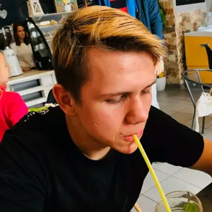 Profile Picture of Artur Dziuba (@pyzhyk99) on Tiktok