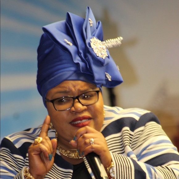 Profile Picture of Jecinta Uzowuru (@uzowuru2) on Poshmark