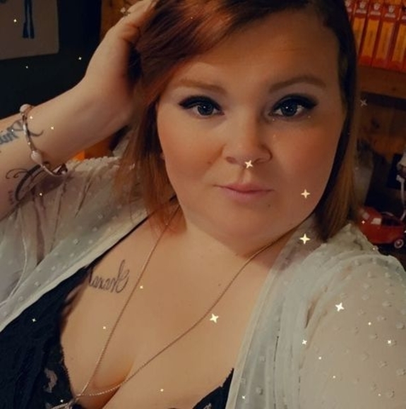 Profile Picture of Summer Hopper mayes (@summerhopper112) on Poshmark