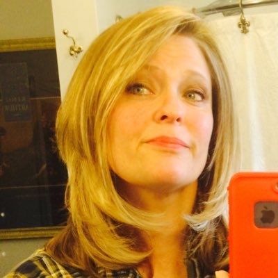 Profile Picture of Julia L. Bergman (@JULIALBERGMAN) on Twitter