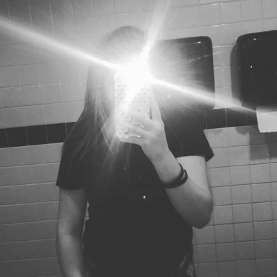 Profile Picture of Celeste Webb (@cbwpink_webb) on Twitter