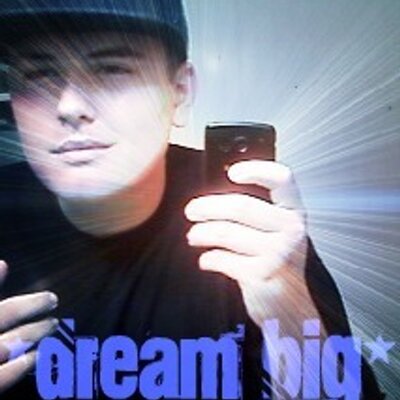 Profile Picture of Chris Mabe (@chrismoney16) on Twitter