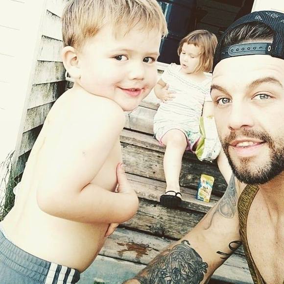 Profile Picture of Brett Edwards (@brettedwards173) on Poshmark