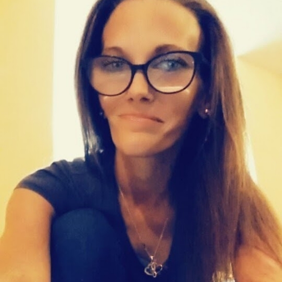 Profile Picture of Ericka Kennedy (@rerickakennedy) on Poshmark