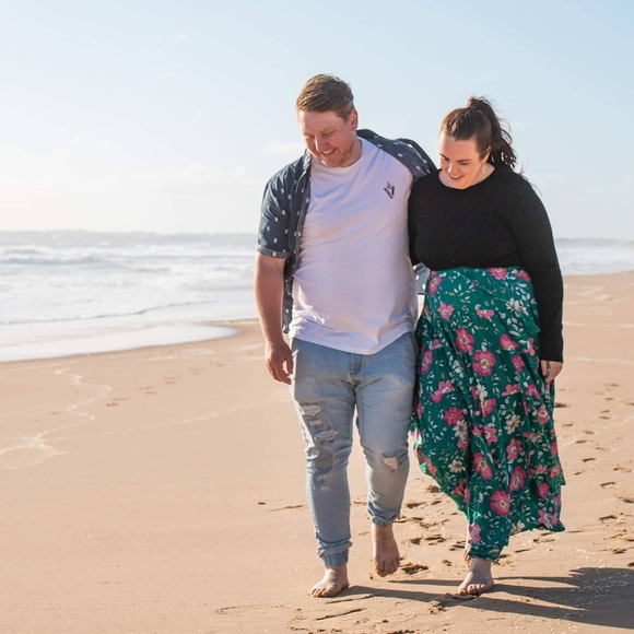 Profile Picture of Emily Morrey (@emilylmorrey) on Poshmark