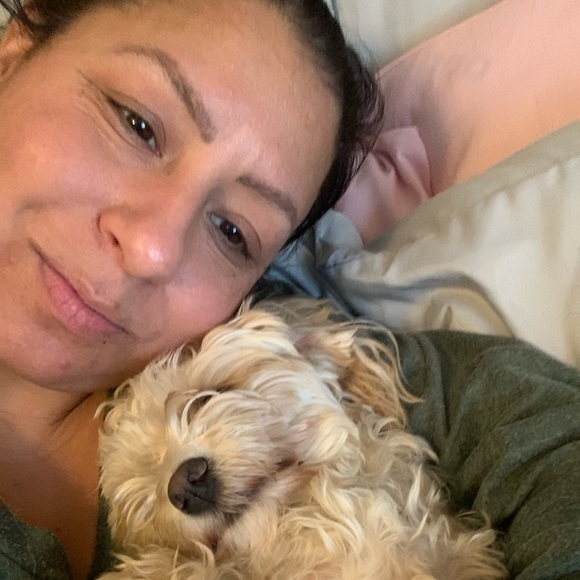 Profile Picture of Courtney Oribello (@oribellojcg) on Poshmark