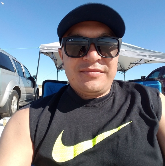 Profile Picture of José Baca (@jbacasalazar) on Poshmark